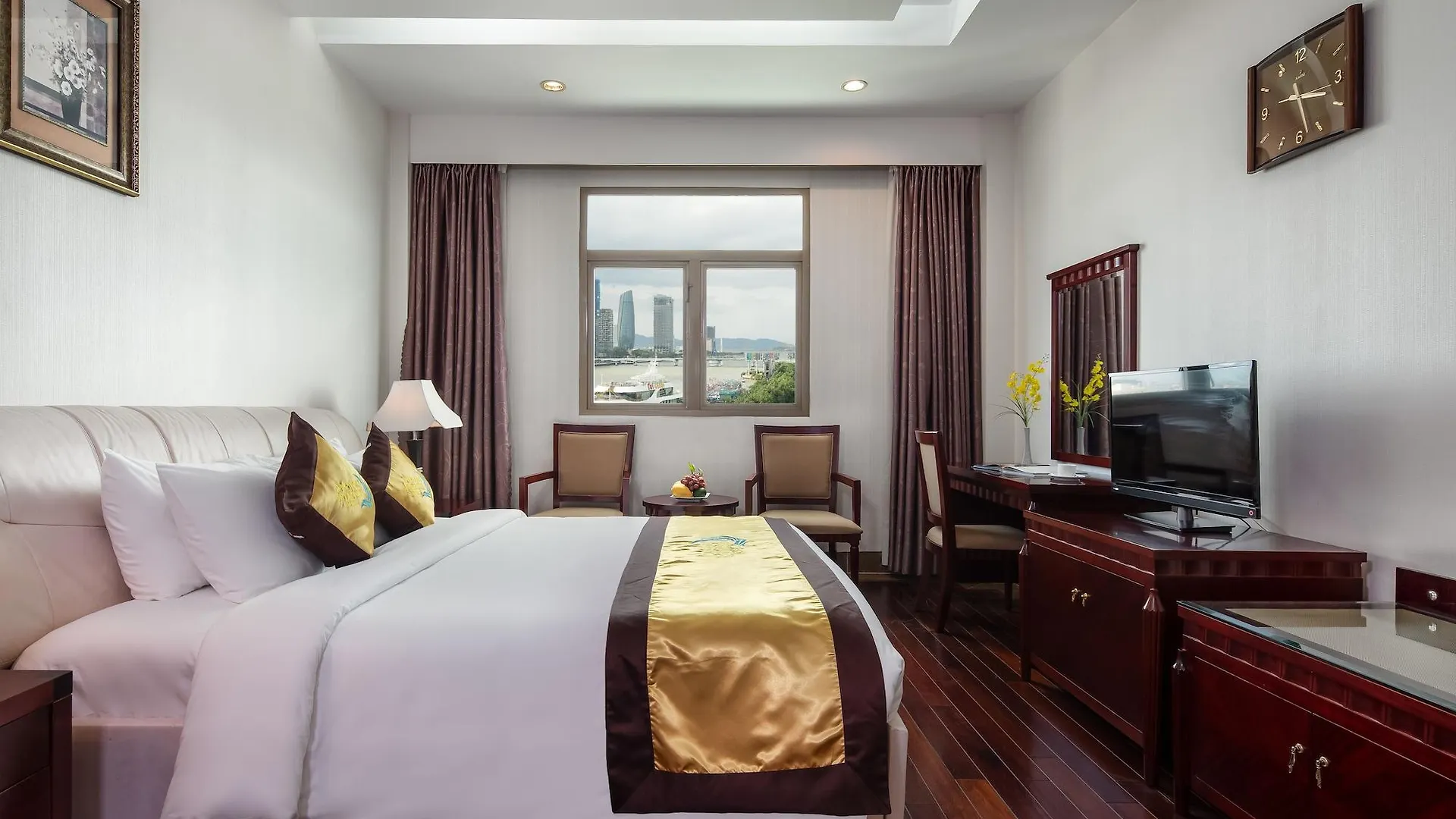 Da Nang Riverside Hotel 다낭